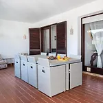 Apartment Balaia By Ici
